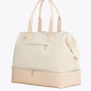 The Weekender in Beige